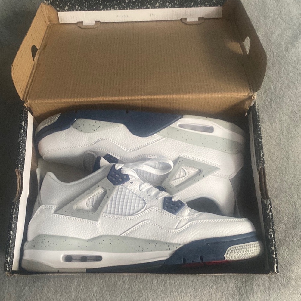 Jordan 4 midnight navy